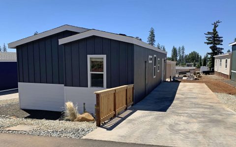 manufactured home